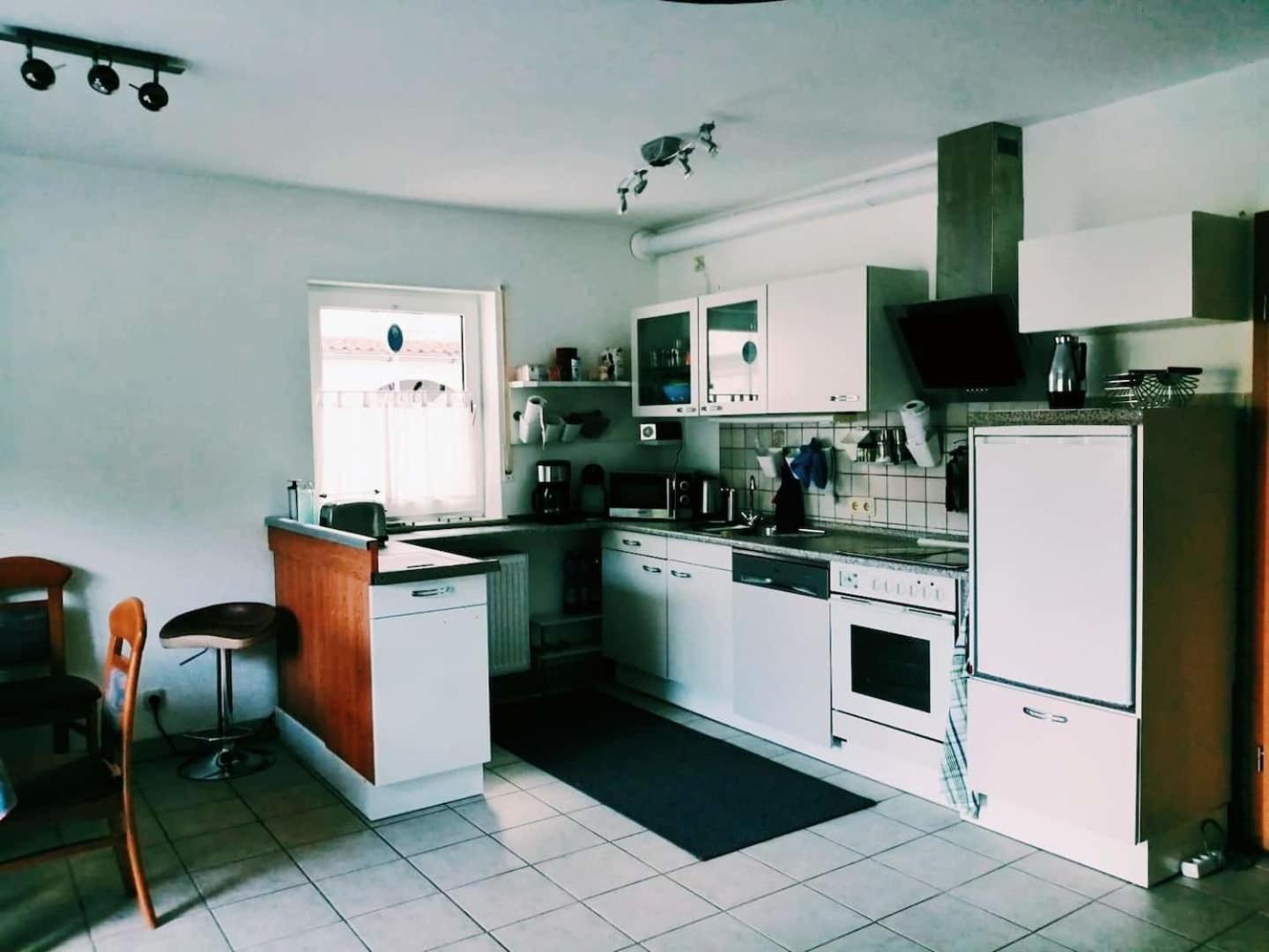 Appartamento 76 Qm Whg Im Eg Haus-Wohlfuehloase Vor Der Haustuer Gladenbach Esterno foto